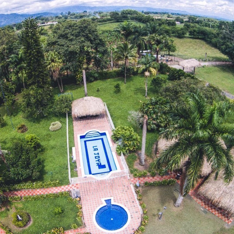 glamping-la-joya-calarca-quindio.jpg